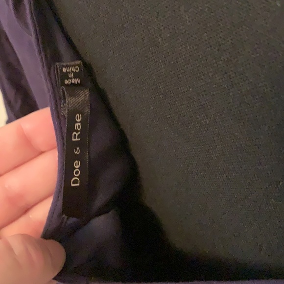 Doe and Rae ~ Small~ Tunic-Like Dress ~ Bell Sleeves w/Lace Overlay - Picture 5 of 11